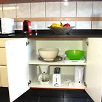 펜션 Madeira Spacious