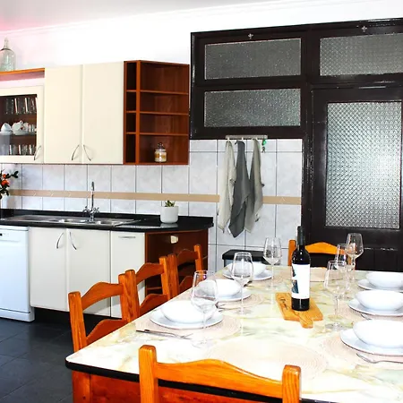 Feriehus Madeira Spacious