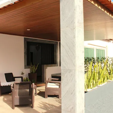 Madeira Spacious בית נופש פונשל
