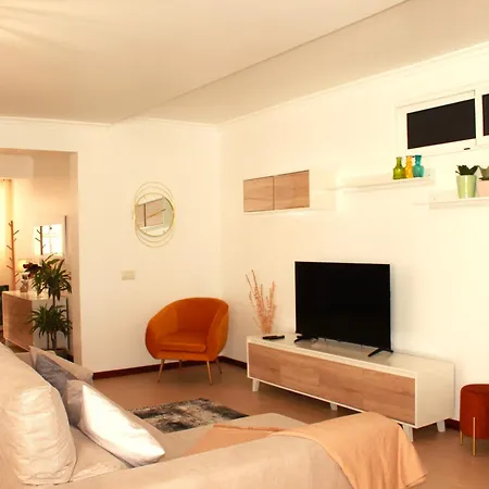 בית נופש Madeira Spacious
